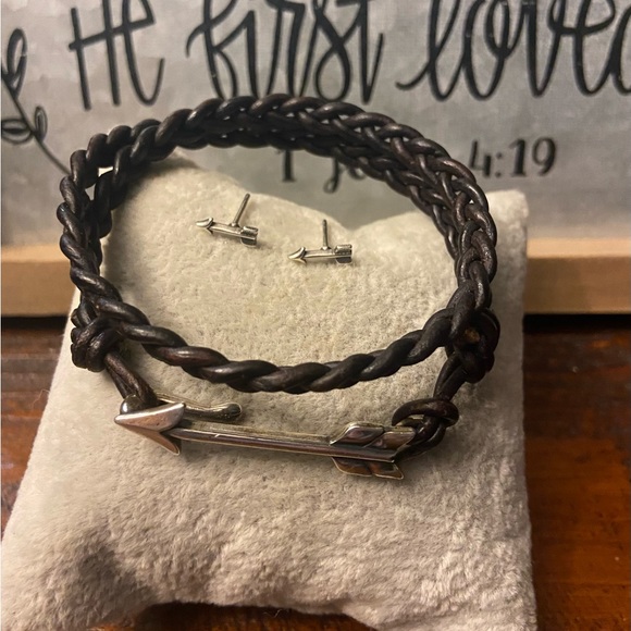 James Avery Jewelry Retired James Avery Leather Sterling Arrow